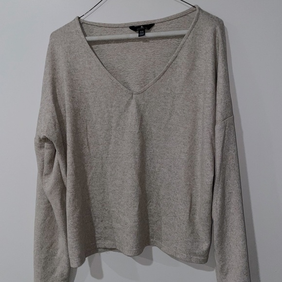 Jules and leopold sweater - Picture 1 of 3